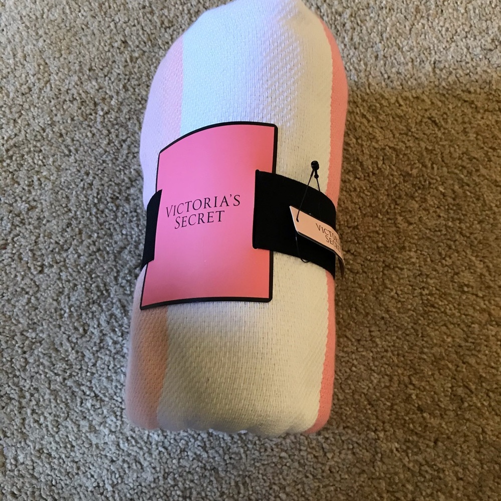 Victoria secret blanket